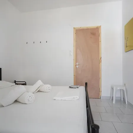 λεμονιά ενοικιαζόμενα 3*